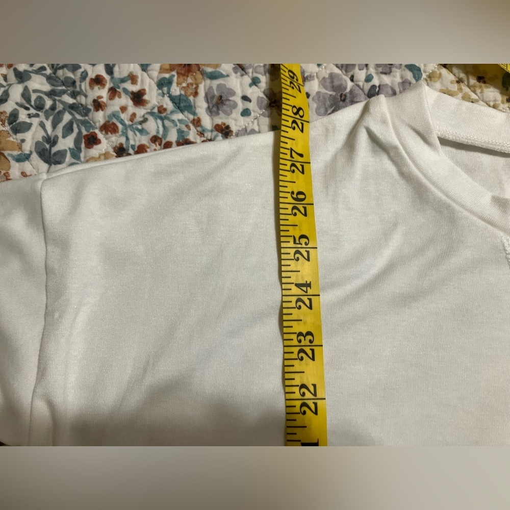 White Long Sleeve Women's Top - Picture 8 of 8